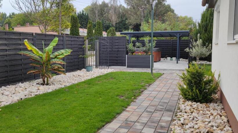 مبيت وإفطار Anna Lak