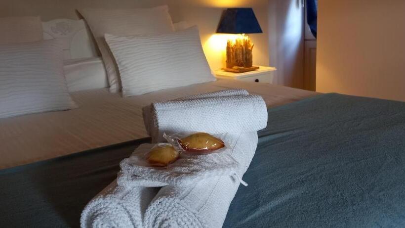 مبيت وإفطار Aux Penates De Toni Beauval