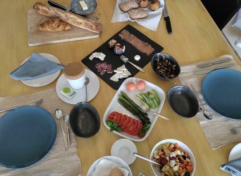 ベッドアンドブレックファースト Casa De L’albada