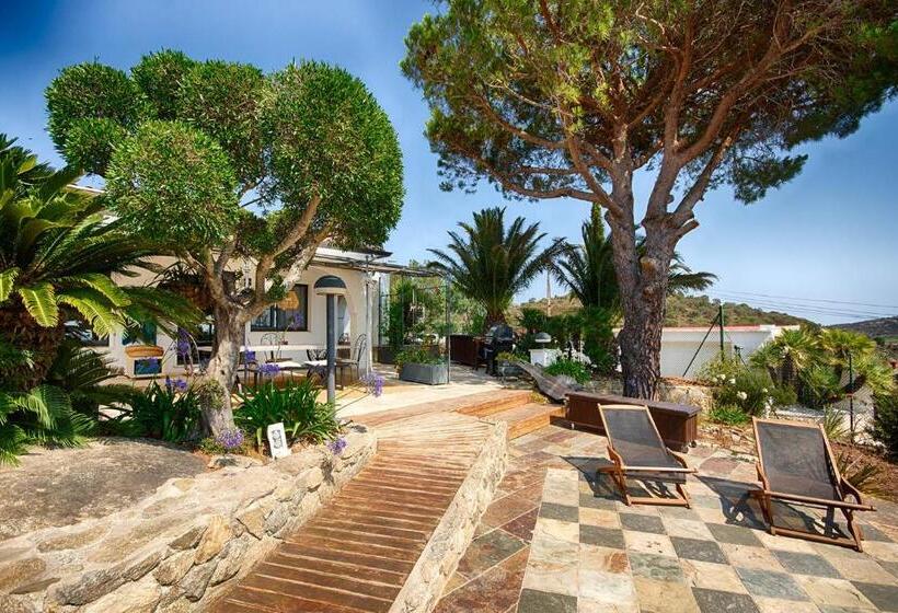 ベッドアンドブレックファースト Casa De L’albada