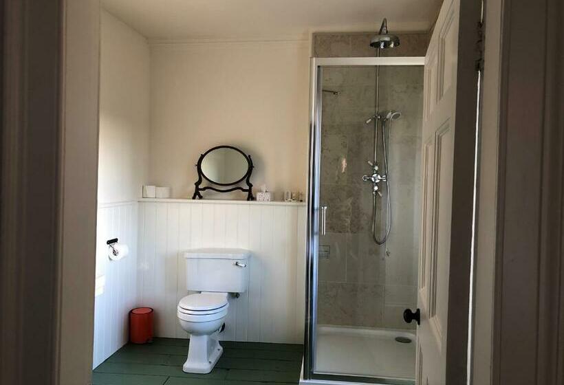 住宿加早餐  Caynham Court