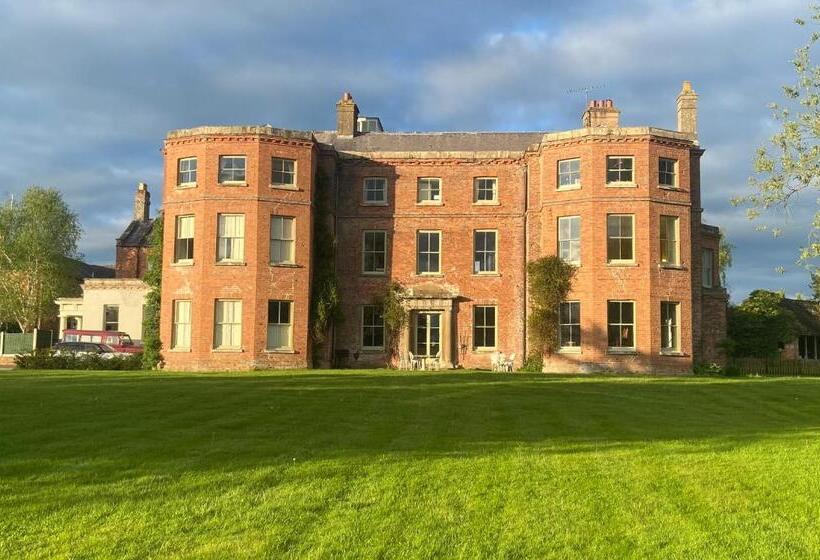 ベッドアンドブレックファースト Caynham Court