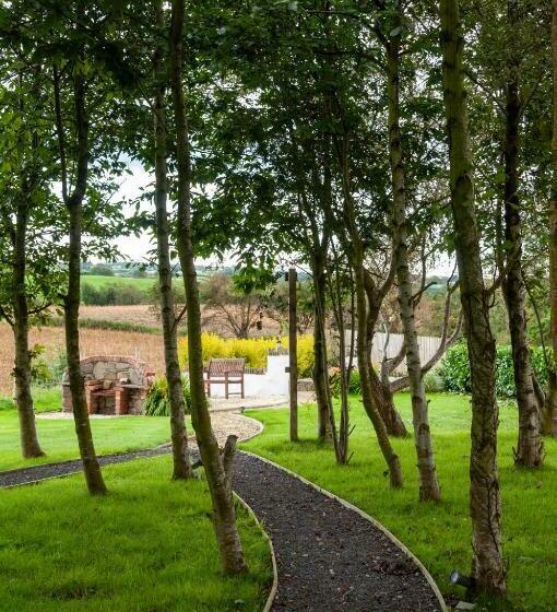 Bed and Breakfast Creeghduff Lodge