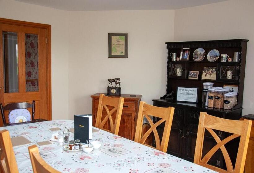 Bed and Breakfast Creeghduff Lodge