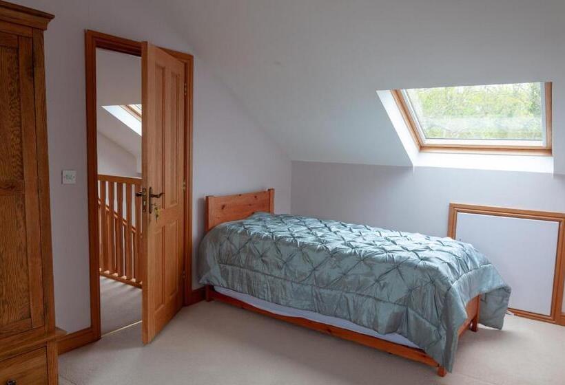 Bed and Breakfast Creeghduff Lodge