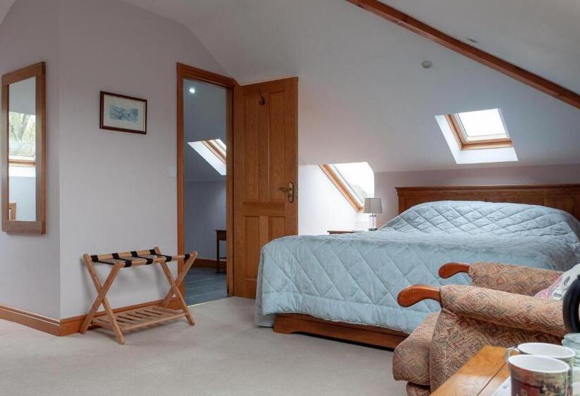 Bed and Breakfast Creeghduff Lodge