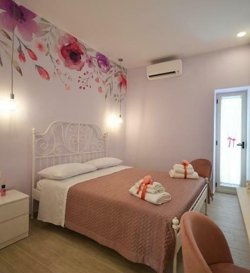 ベッドアンドブレックファースト Flower House