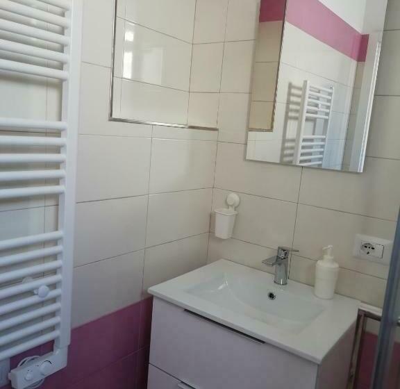 ベッドアンドブレックファースト Flower House