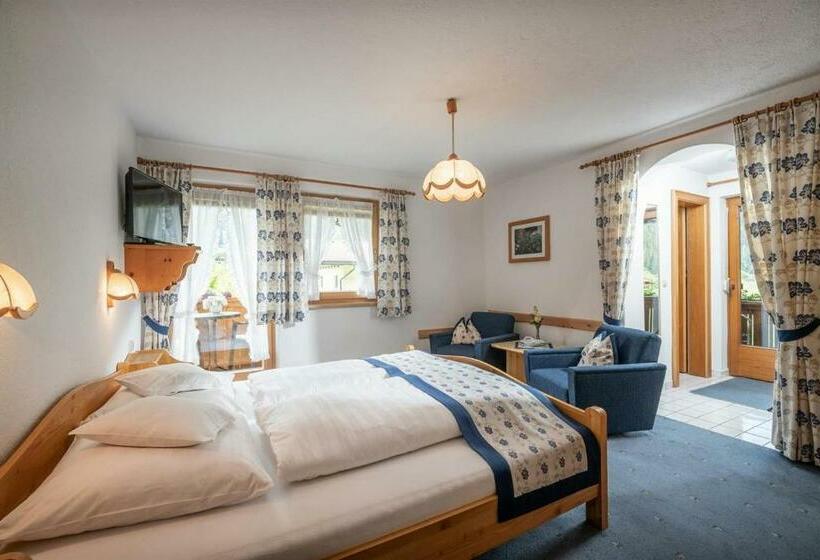 צימר Gästeheim Auwitsch