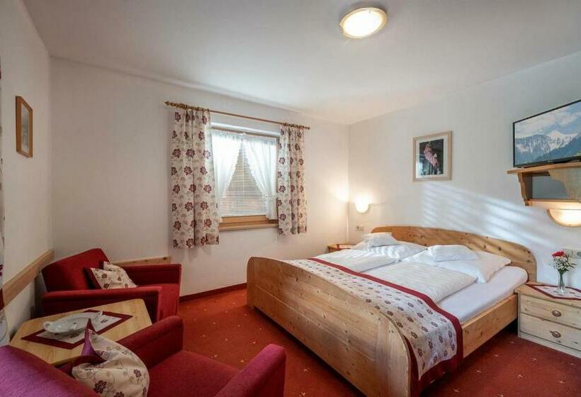 צימר Gästeheim Auwitsch