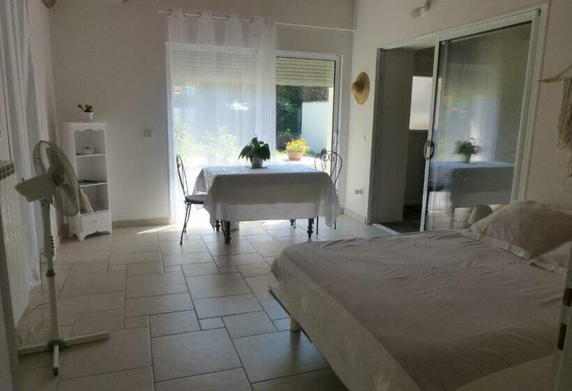 Bed and Breakfast L Epicerie