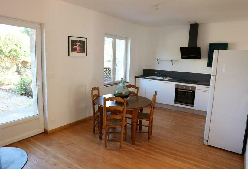 Bed and Breakfast La Maison Du Saula