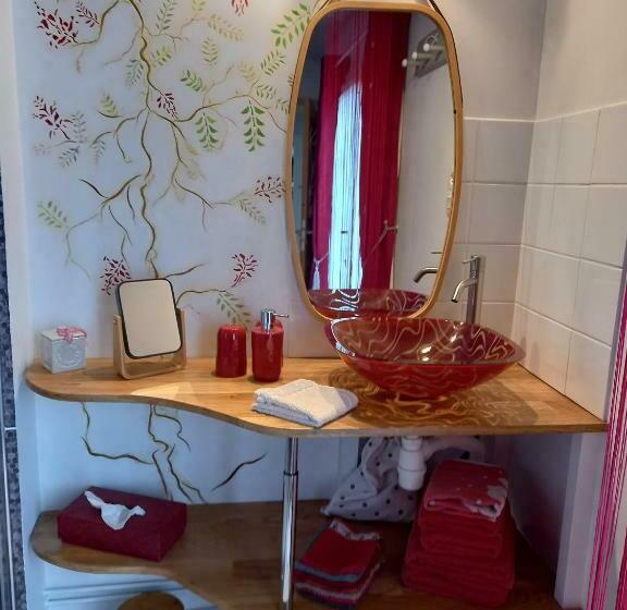 Bed and Breakfast La Roseraie