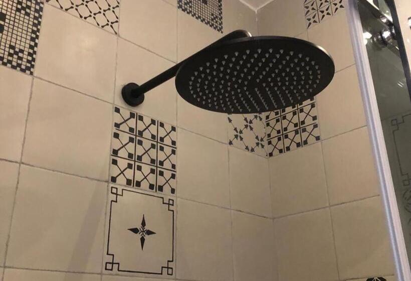 تختخواب و صبحانه Locus Pendinelli Trani