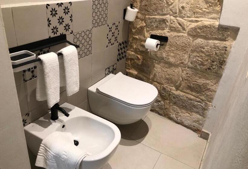 تختخواب و صبحانه Locus Pendinelli Trani