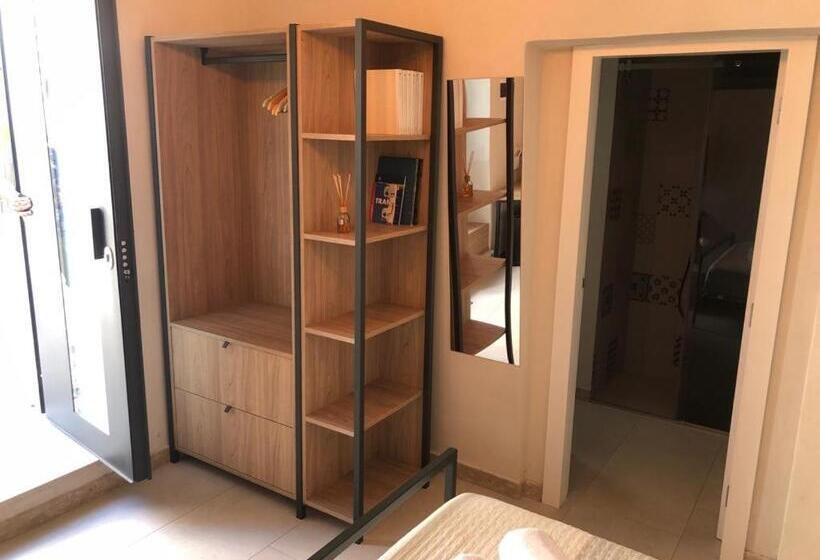 צימר Locus Pendinelli Trani