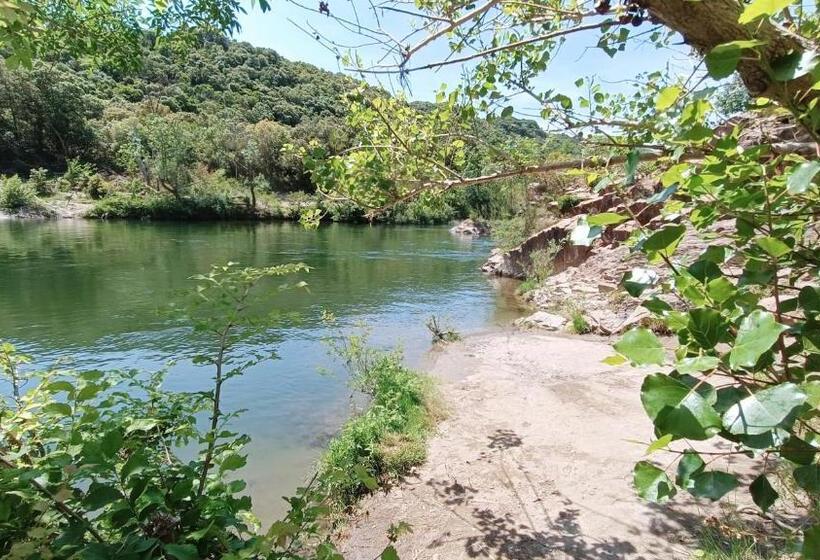 مبيت وإفطار O  Bonheur De L Olivier Chambres Et Gîtes 4 étoiles