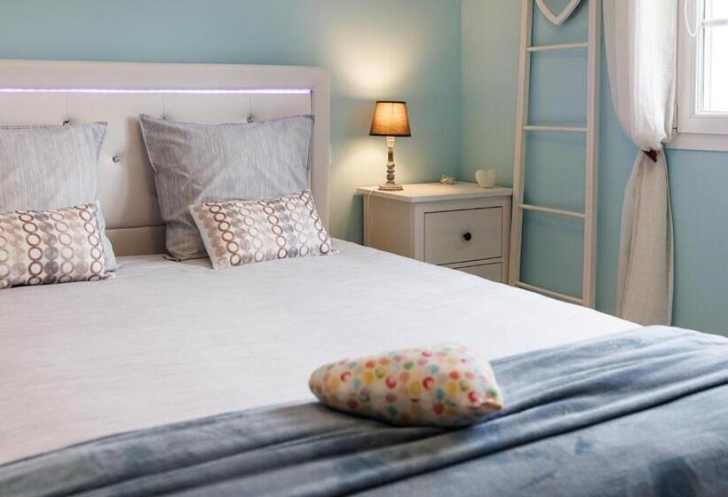 مبيت وإفطار O  Bonheur De L Olivier Chambres Et Gîtes 4 étoiles