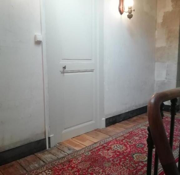 צימר Thunder Roadhouse