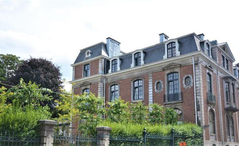 민박 Villa De Noailles