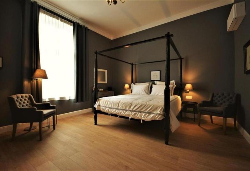 Bed and Breakfast Villa De Noailles