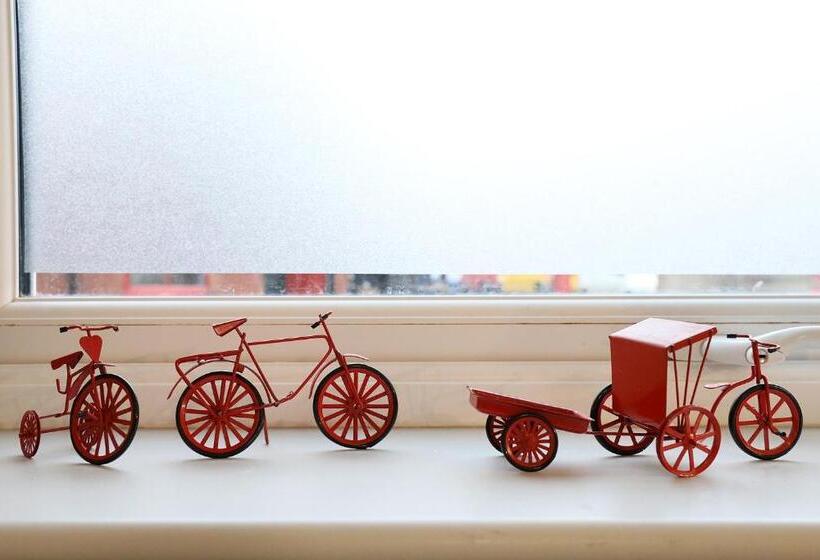 Contractor Friendly From  Tobs Norwich