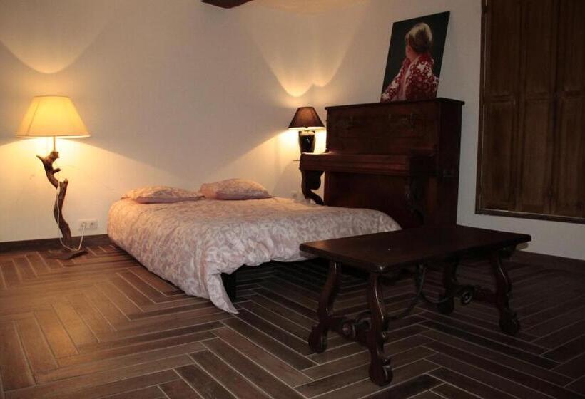 Hostel Du Lapin Blanc