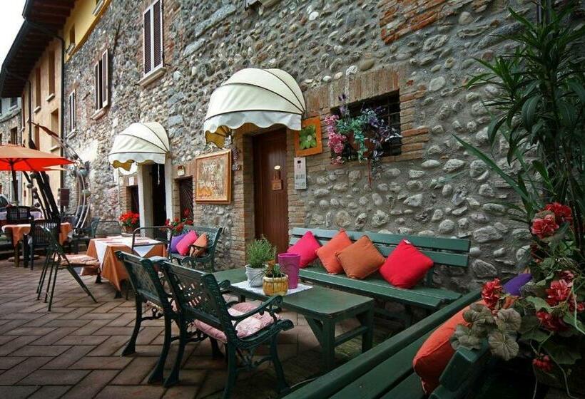 فندق Al Borgo Antico Ristorante Con Camere