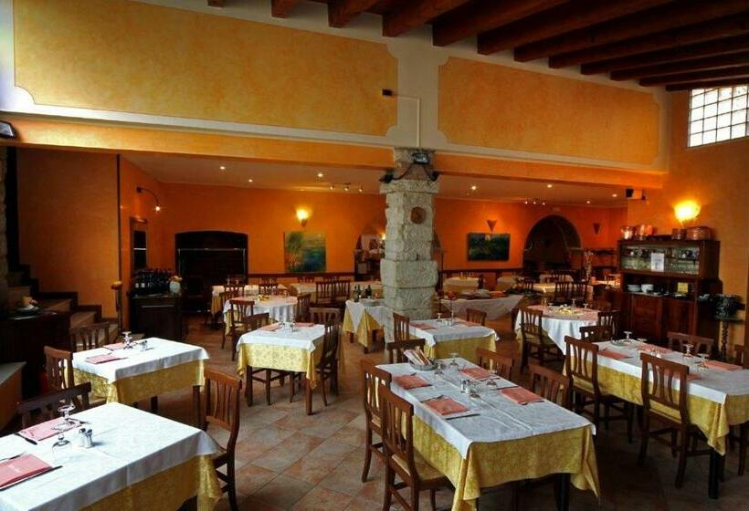فندق Al Borgo Antico Ristorante Con Camere