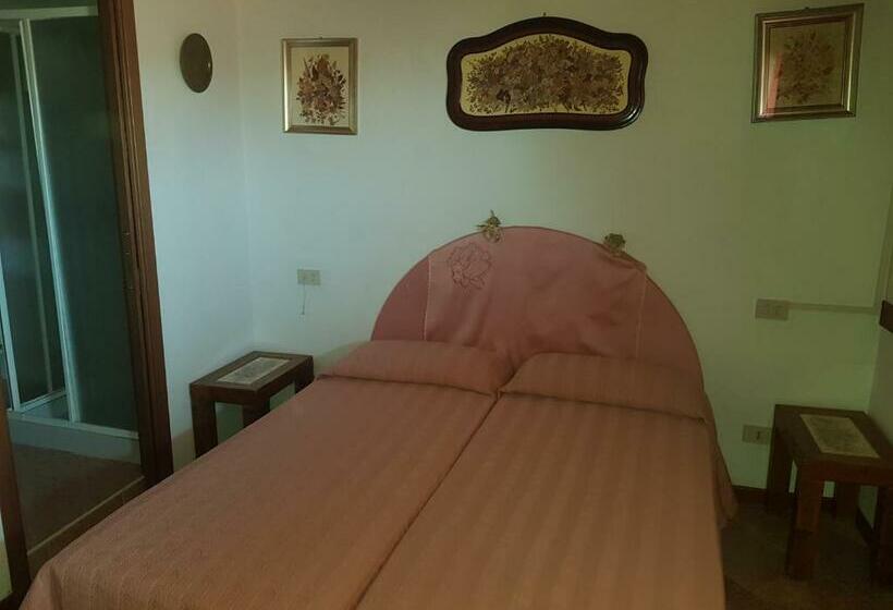 فندق Al Borgo Antico Ristorante Con Camere