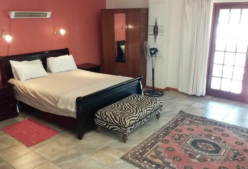 فندق Blue Haze Country Lodge