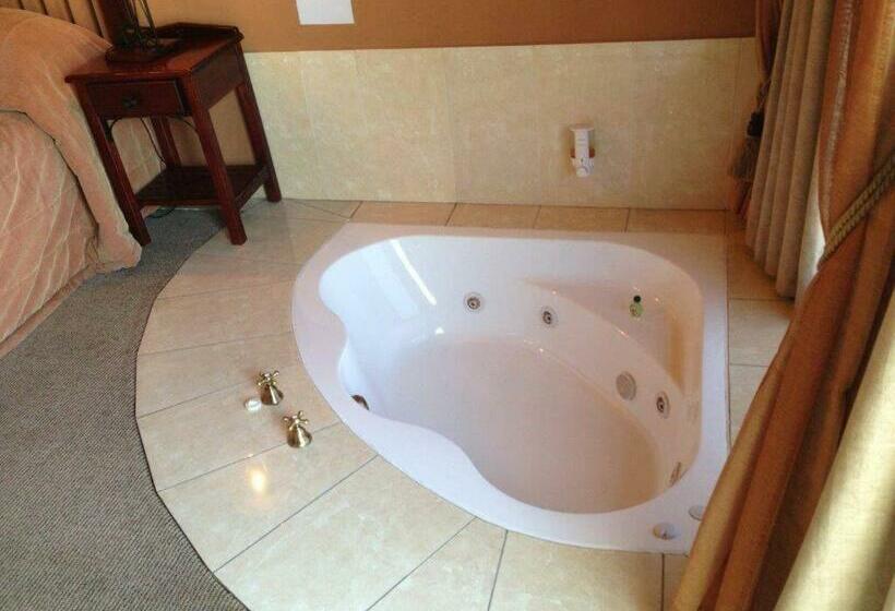 فندق Blue Haze Country Lodge