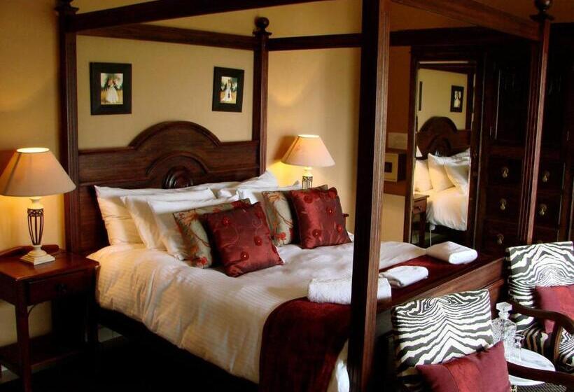 فندق Blue Haze Country Lodge