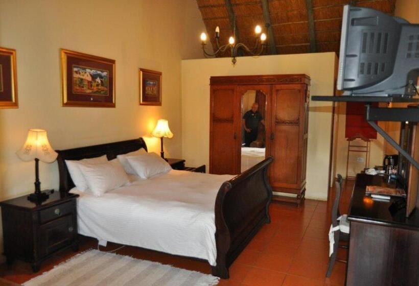 فندق Blue Haze Country Lodge