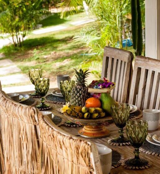 בית מלון כפרי Incense Impossible Beach Adults Only