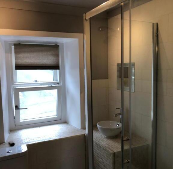 فندق Saracen Head