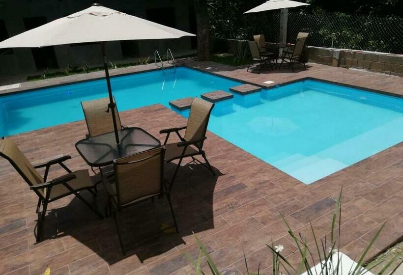 فندق Sierra Linda