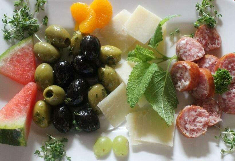 ホテル Winzerhof Gietzen