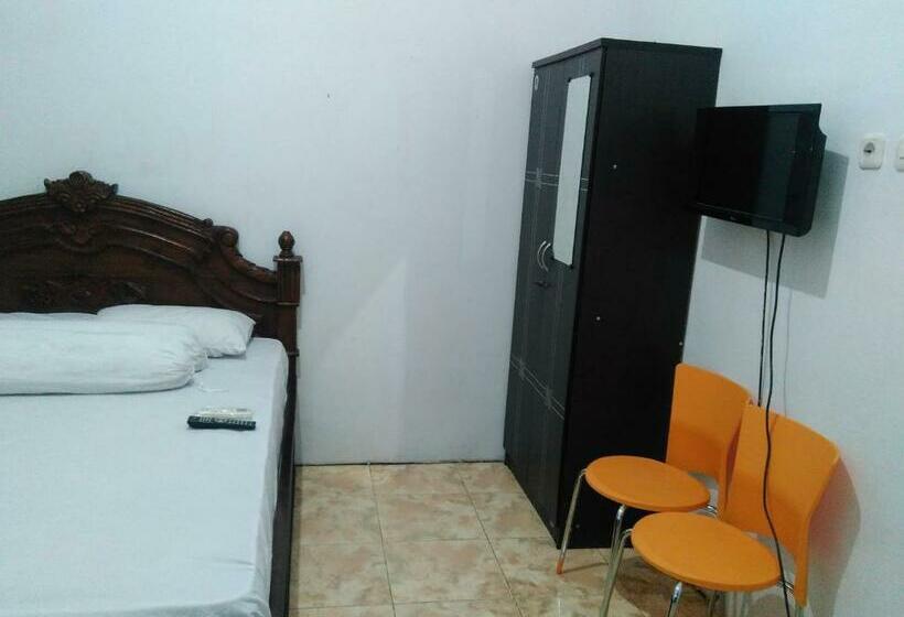 호텔 Wisma Kahyangan