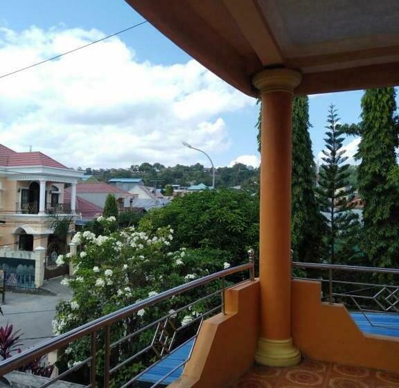 호텔 Wisma Kahyangan