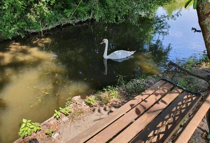 Пансион Au Jardin Sur L Eau Hortillonnages