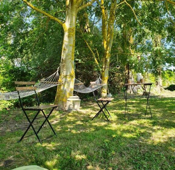 Пансион Au Jardin Sur L Eau Hortillonnages