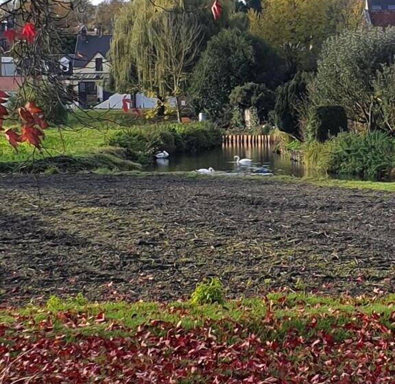 Пансион Au Jardin Sur L Eau Hortillonnages