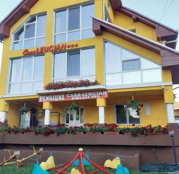 ペンション Casa Leucian