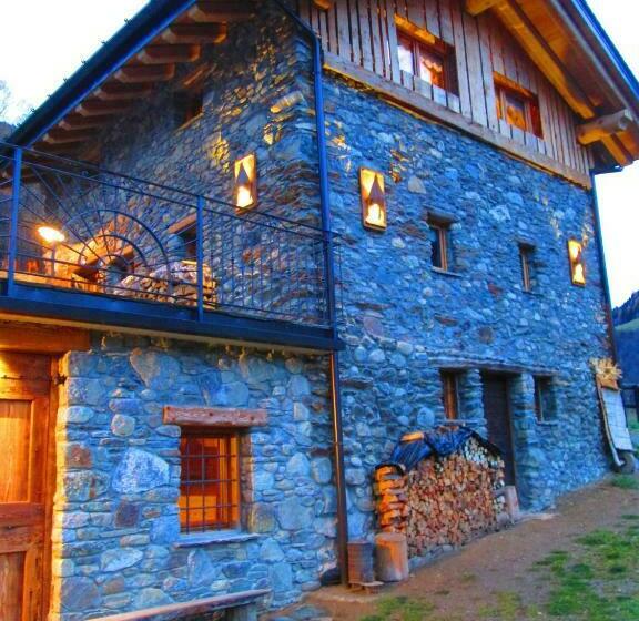 ペンション Chalet Cuore Selvatico