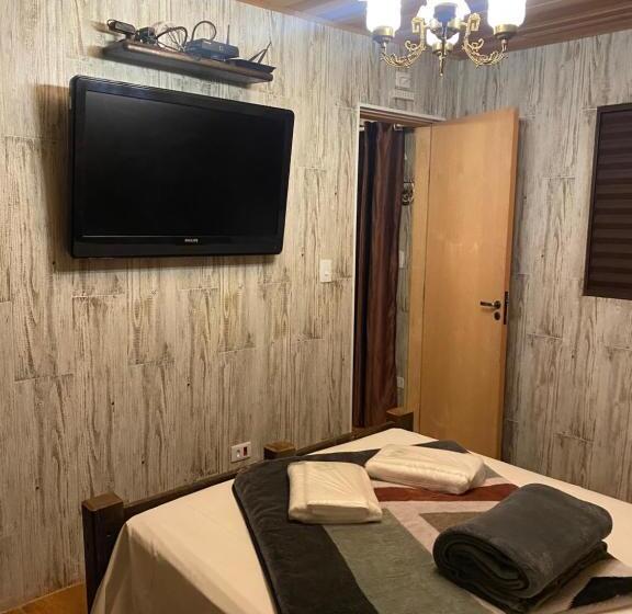 ペンション Chalés Marinelli Em São Roque