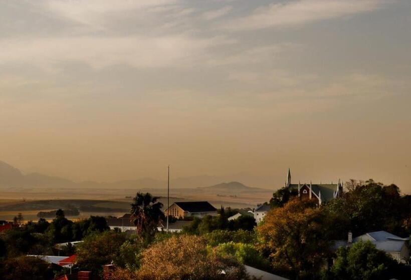 膳宿费 La Liberté Freedom To Be