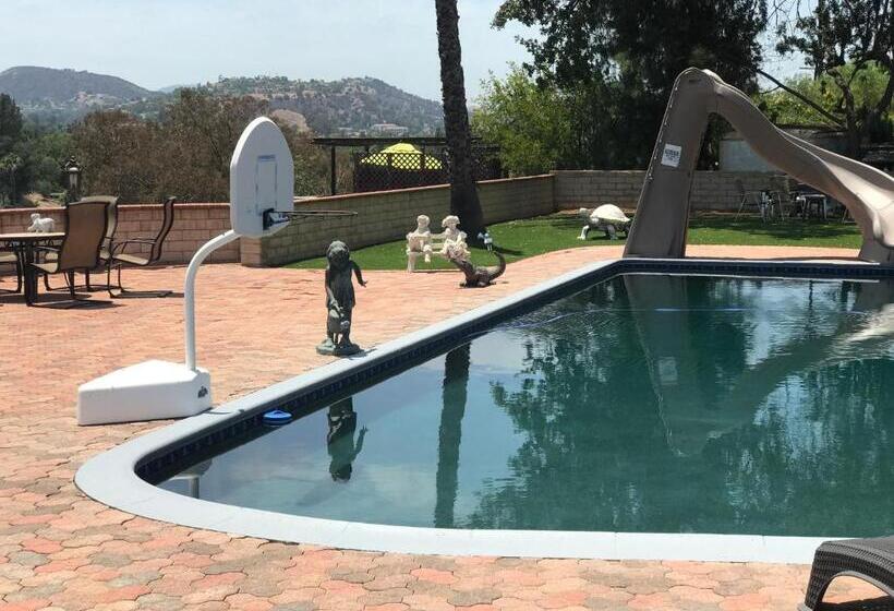 پانسیون Paradise Luxury Experience