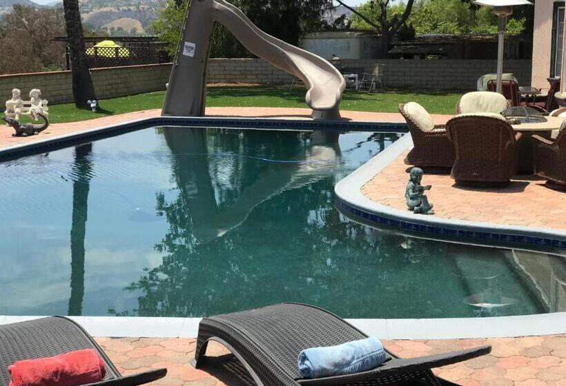 پانسیون Paradise Luxury Experience