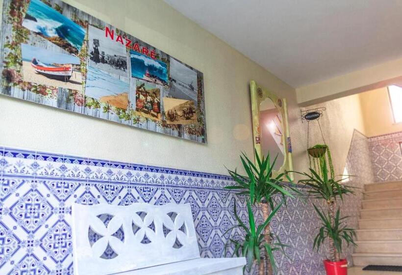 פנסיון Paz & Amor Guest House   Peace & Love